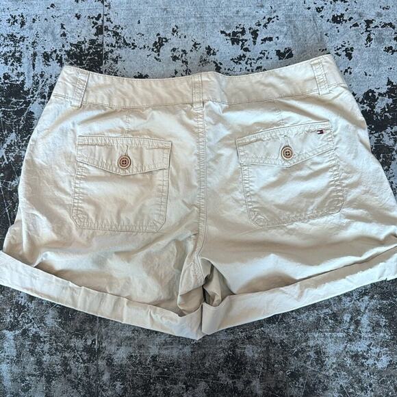 Tommy Hilfiger Khaki Roll Cuff Shorts Size 6 - Picture 3 of 6